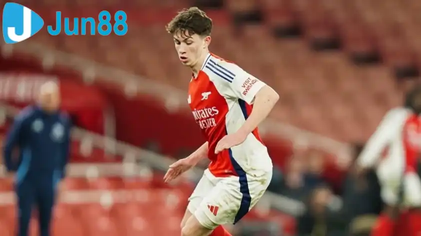 Arsenal đạt thỏa thuận bán Dan Casey sang Crystal Palace (Ảnh: FootballTransfer).