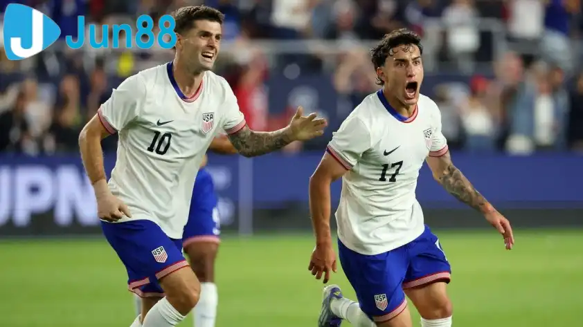 Với lợi thế sân nhà cùng phong độ tốt hơn, đội tuyển Mỹ được dự đoán sẽ chiến thắng.